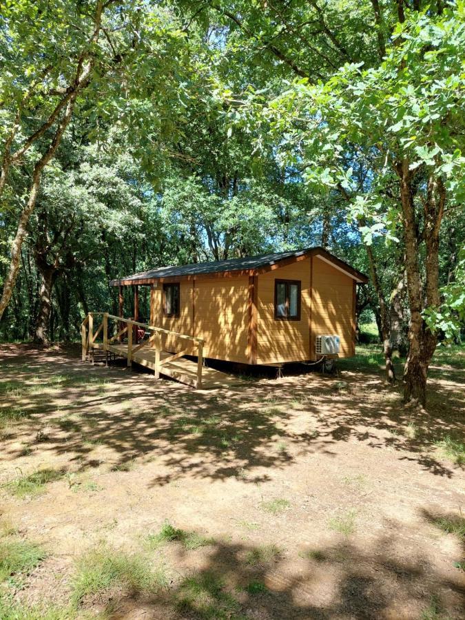 Camping Vila De Sarria Exterior foto