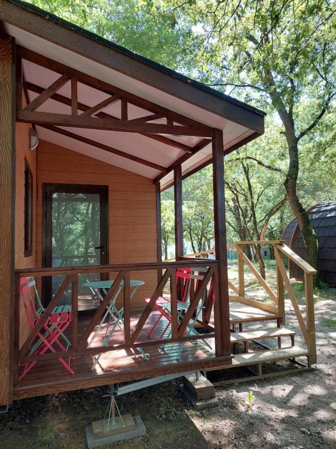 Camping Vila De Sarria Exterior foto